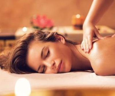 Around the World Massage 50 min and 4-hour access to the baths